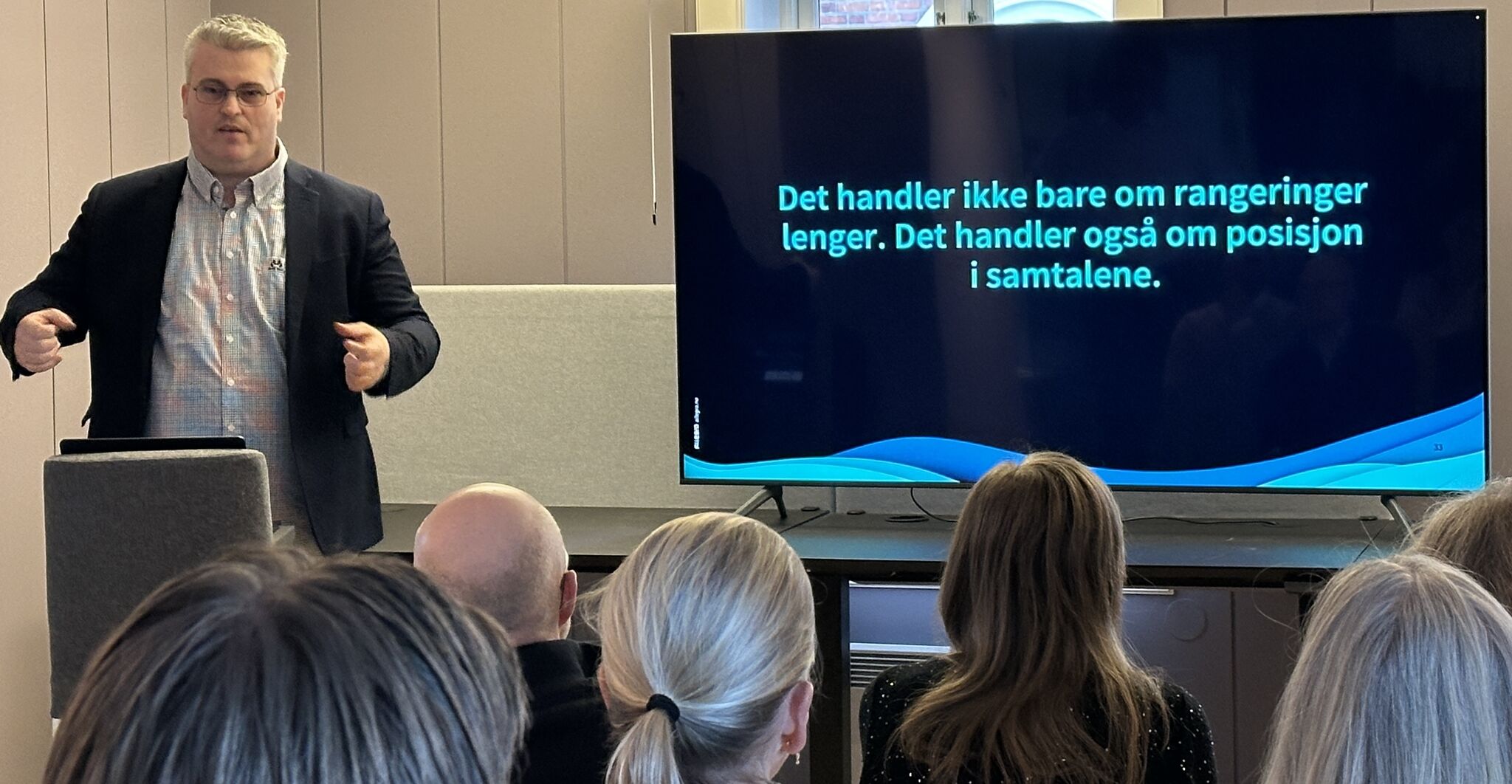 Krister Ross holder foredrag om AI og søgning